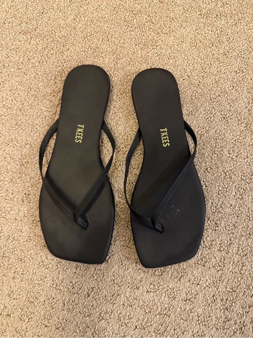 TKEES Black Square-Toe Flip Flops - Size US 8